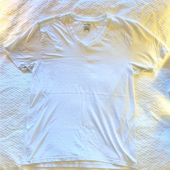 Alfani Mens Basic Combed Cotton V-Neck T-Shirt. - Picture 2 of 5